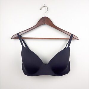 Victoria’s Secret T-Shirt Bra Wireless Black 36D
